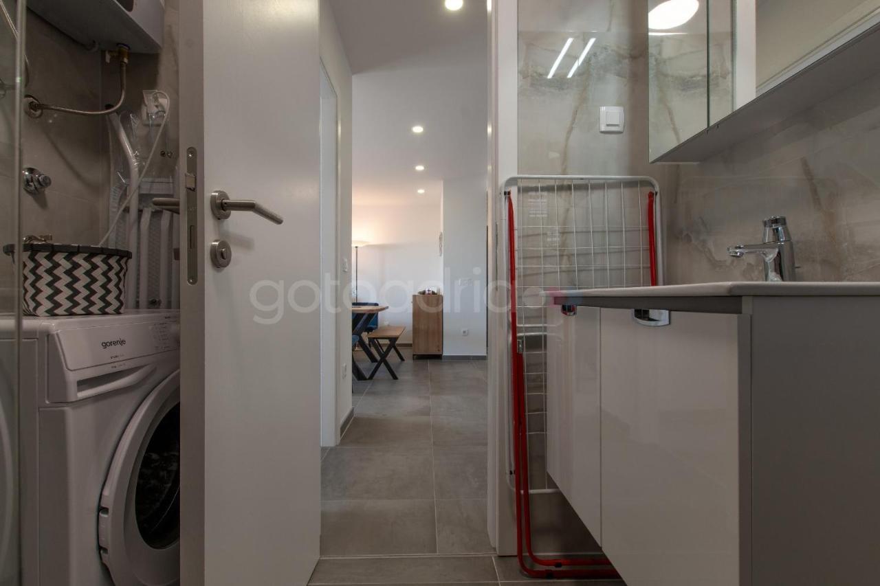 Sea View Apartment Leana Makarska Extérieur photo